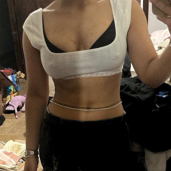 NWT Edikted Open Back Top - Picture 6 of 7